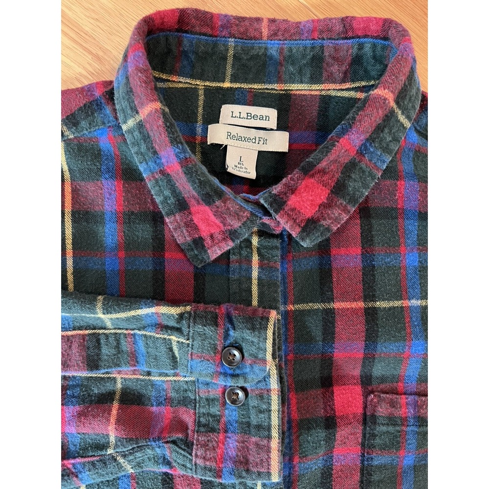 L.L. Bean Women Flannel Shirt (L) Relaxed Fit Plaid- 100% Cotton-Button Up-Fall